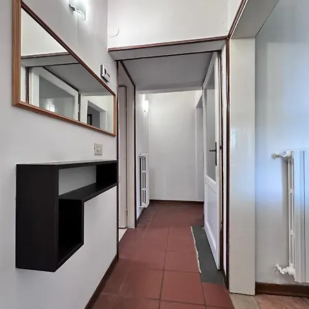 Giuggiola In Firenze